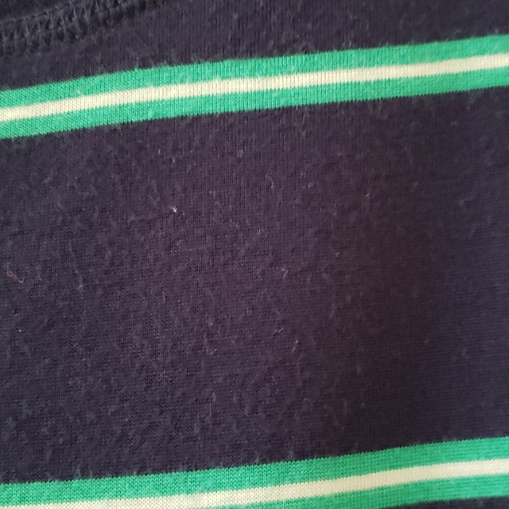 ** Free** JW Top - Picture 5 of 6